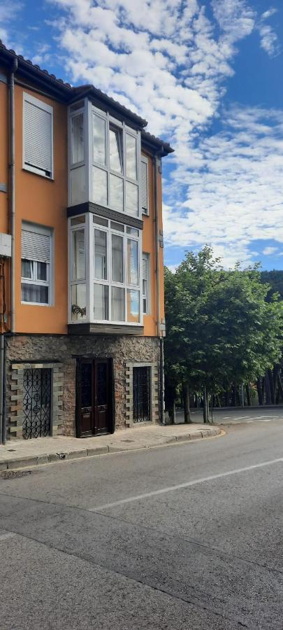 Villa Lucin Santander Bagian luar foto