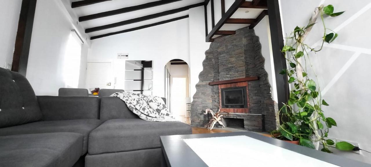 Villa Lucin Santander Bagian luar foto